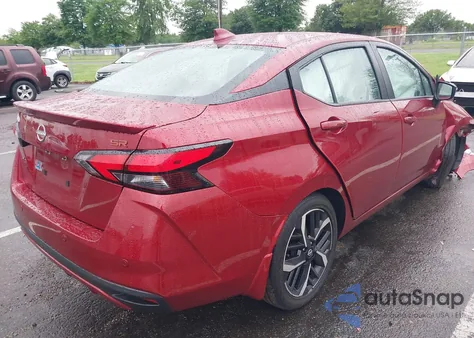 2024 Nissan Versa 1.6 Sr z USA, uszkodzony, nr VIN 3N1CN8FV0RL817469